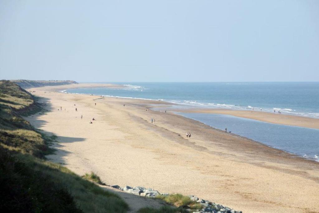 Modern Airy Chalets Short Walk To Beach, Nr Norfolk Broads & Great Yarmouth Scratby Exterior photo